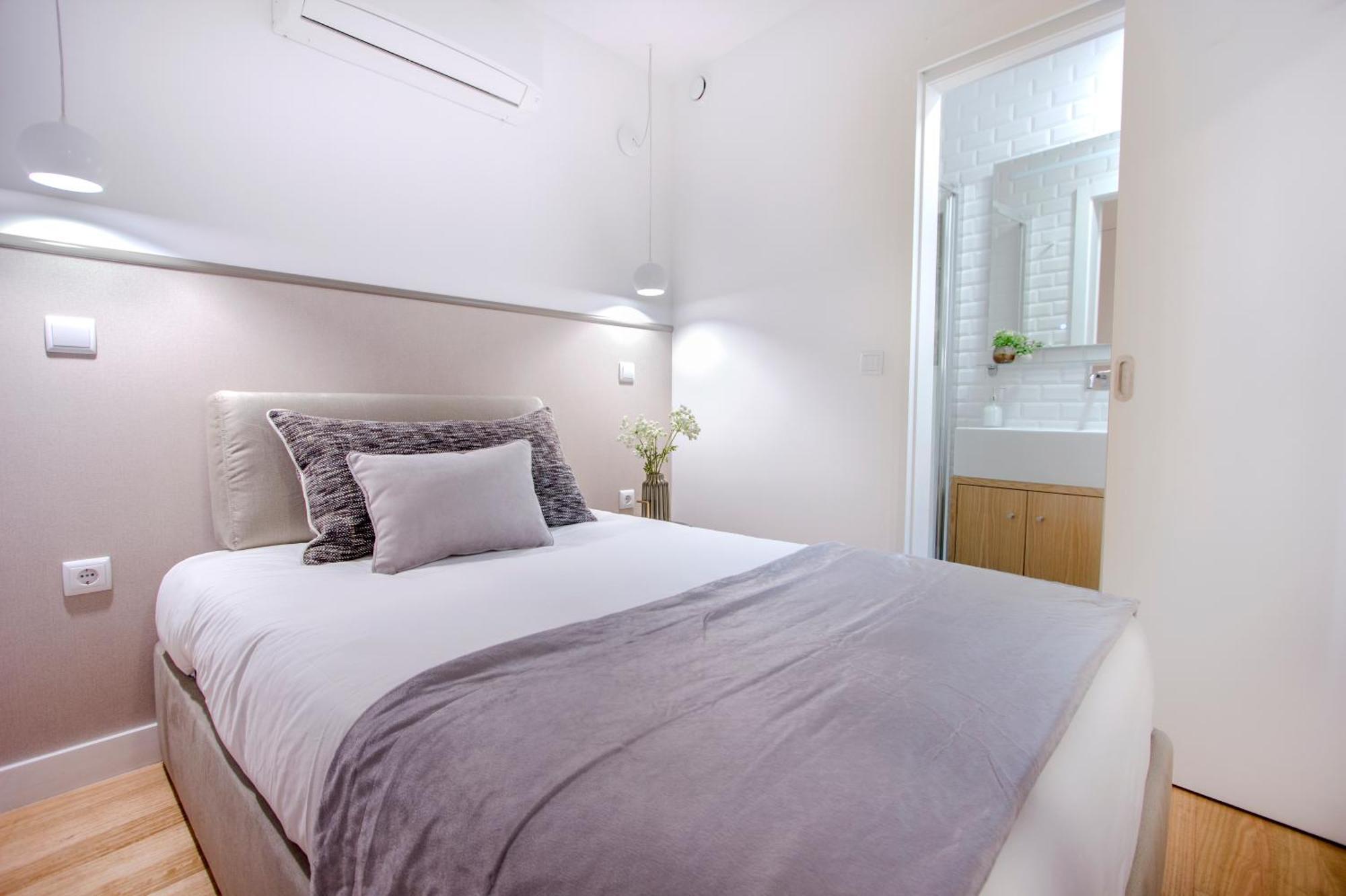 Santa Luzia By Guestify Apartment